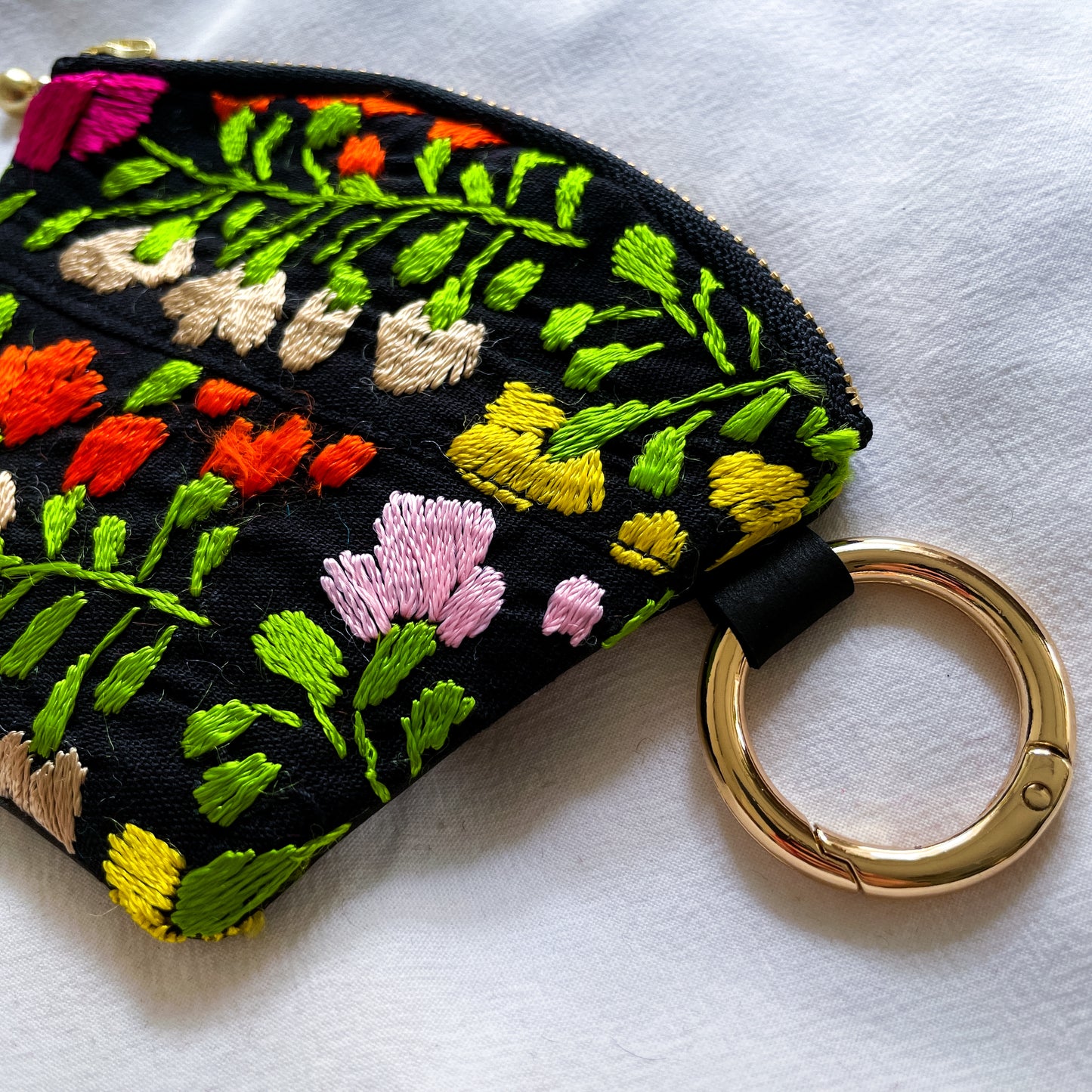 Mexican Embroidery Mini Pouch #6/メキシコ刺繍 サンアントニーノ ポーチ airpods ケース