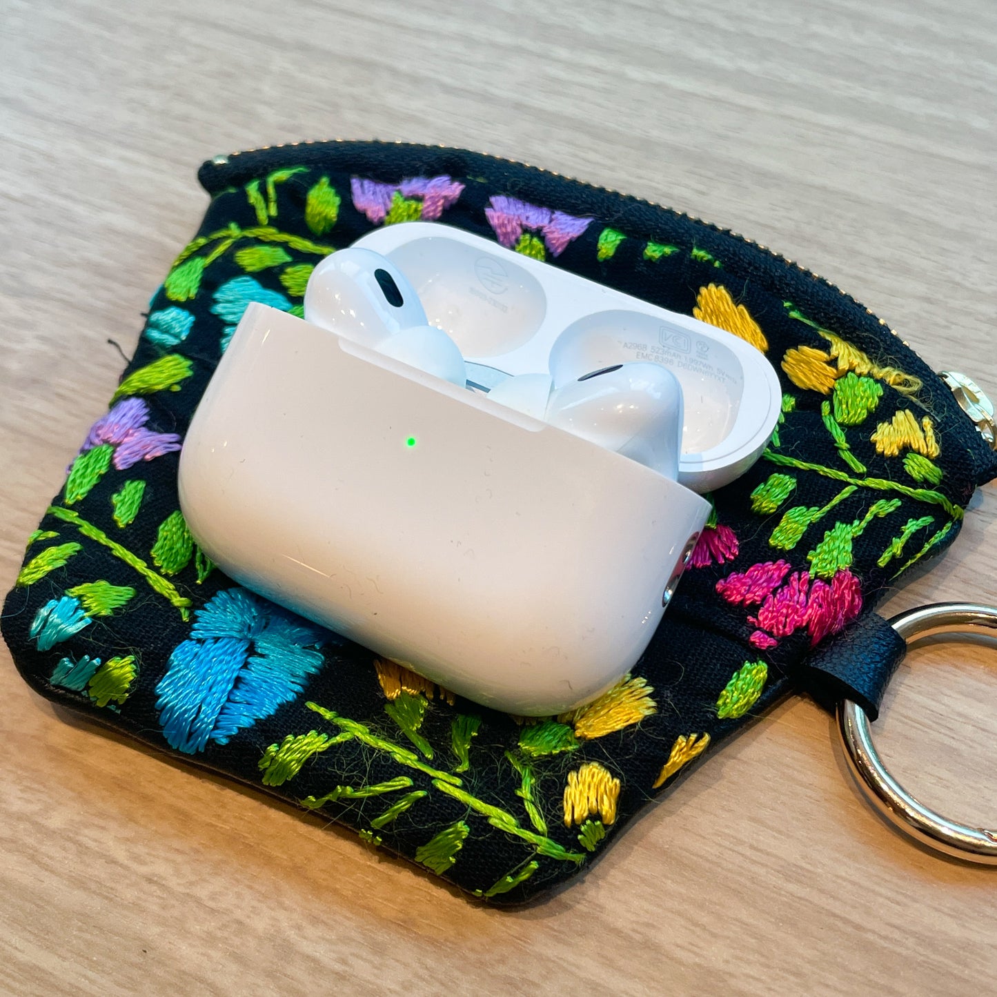 Mexican Embroidery Mini Pouch #3/メキシコ刺繍 サンアントニーノ ポーチ airpods ケース