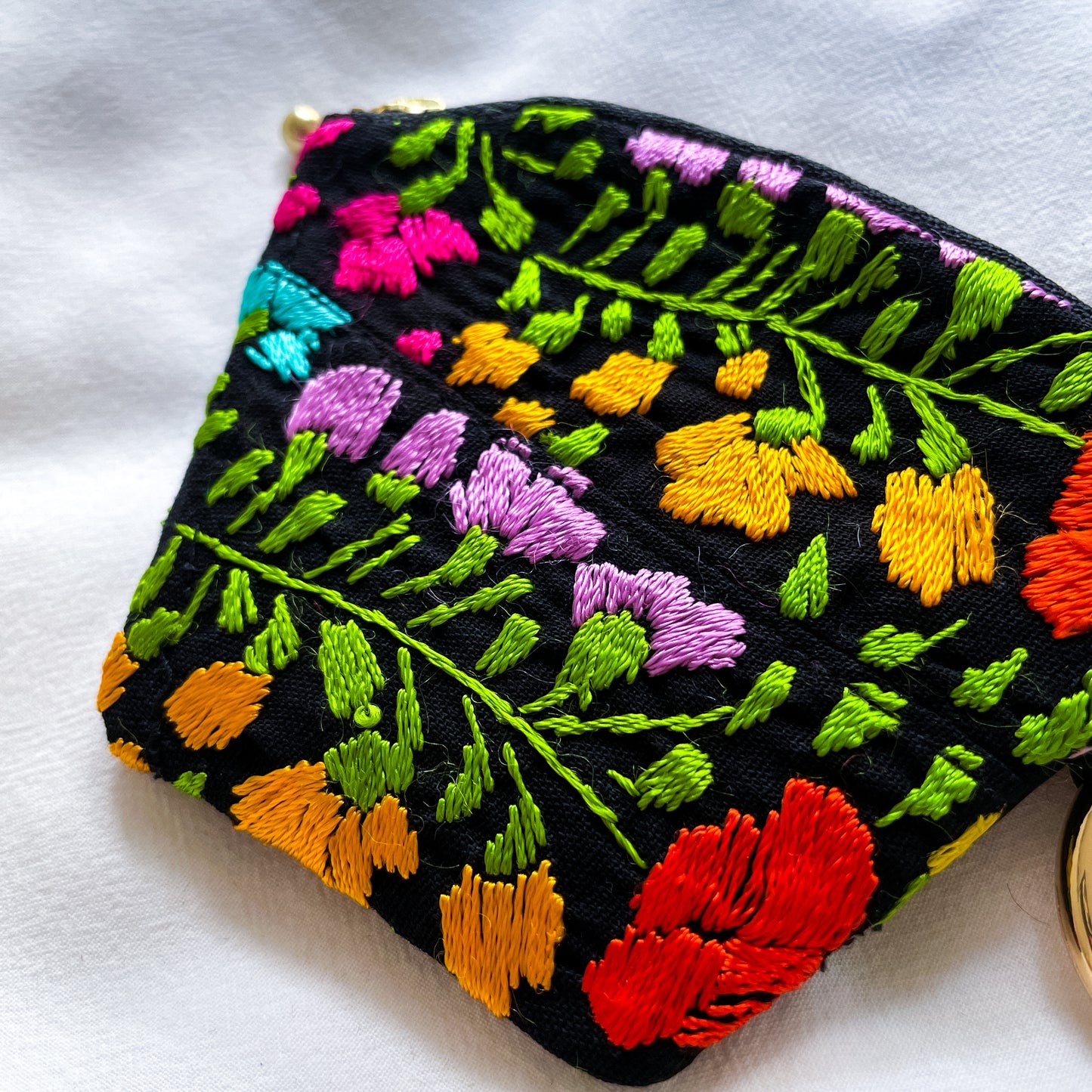 Mexican Embroidery Mini Pouch #5/メキシコ刺繍 サンアントニーノ ポーチ airpods ケース