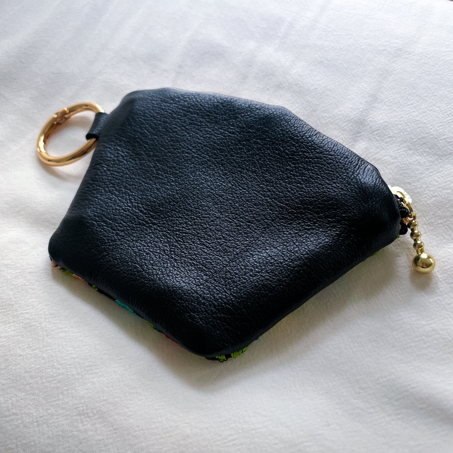 Mexican Embroidery Mini Pouch #1/メキシコ刺繍 サンアントニーノ ポーチ airpods ケース