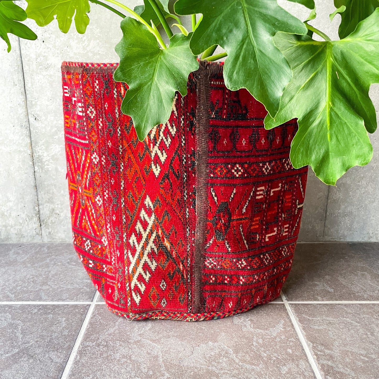 Trival Rug Pot (L) #1/トライバルラグ 絨毯 鉢カバー ポット