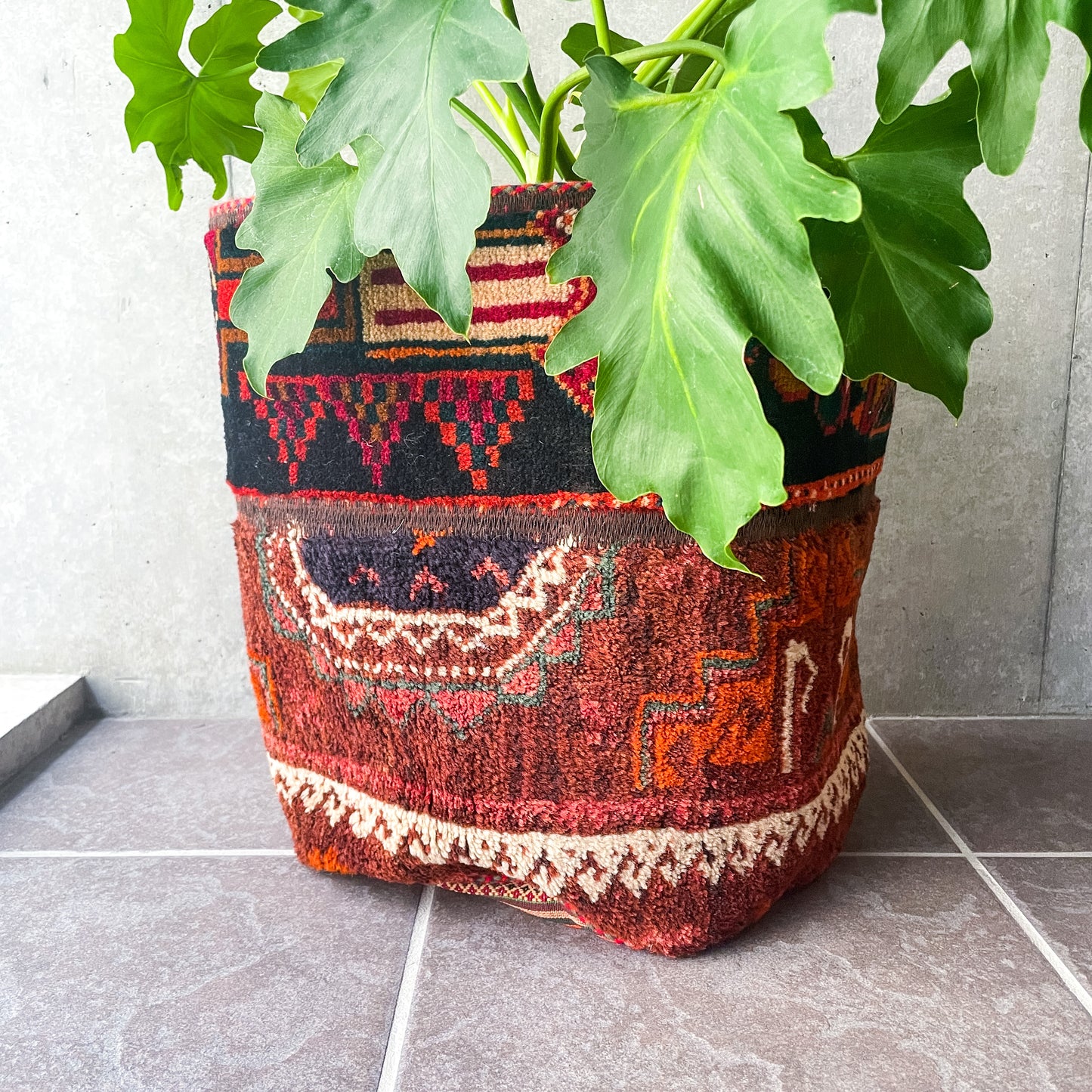 Trival Rug Pot (L) #2/トライバルラグ 絨毯 鉢カバー ポット