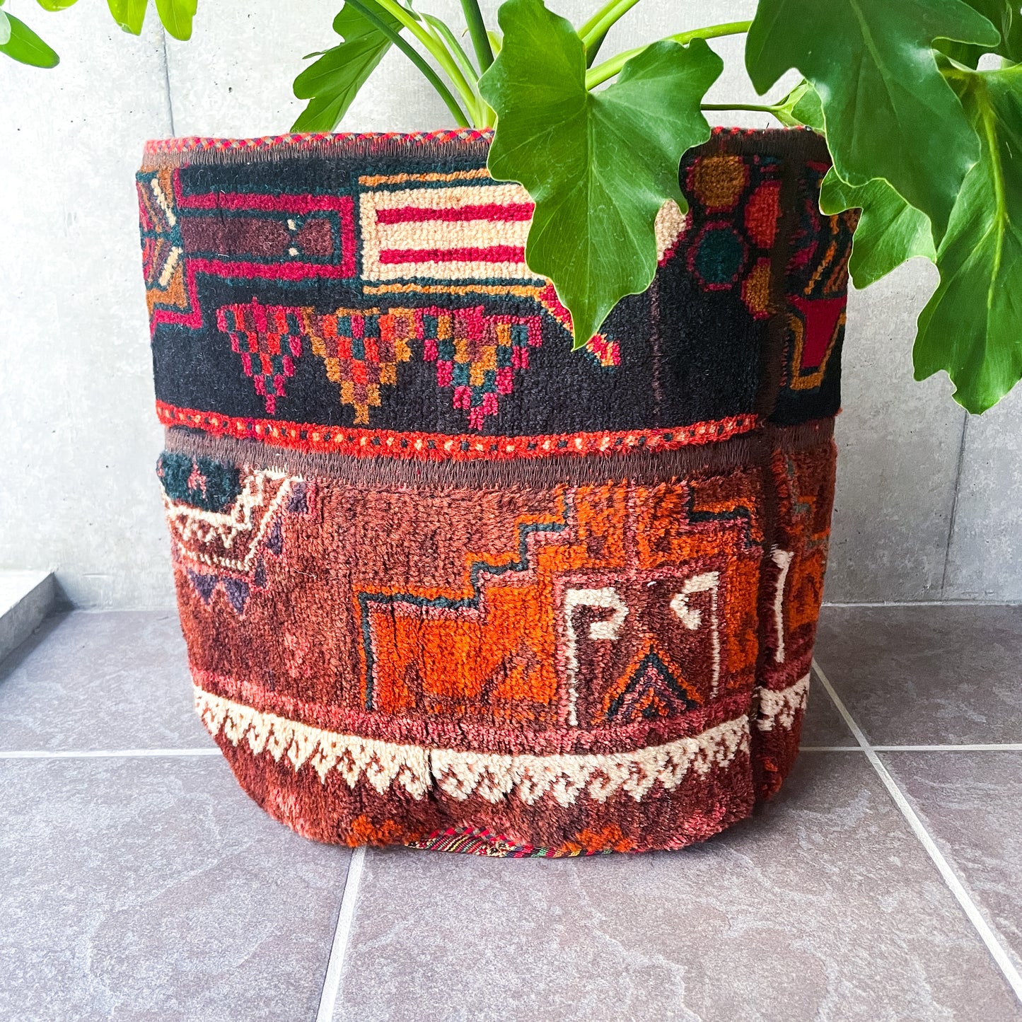 Trival Rug Pot (L) #2/トライバルラグ 絨毯 鉢カバー ポット