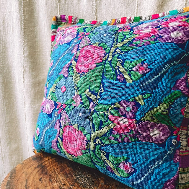Huipil Cushion Cover #1 (40×40㎝)/グアテマラ ウィピル クッションカバー