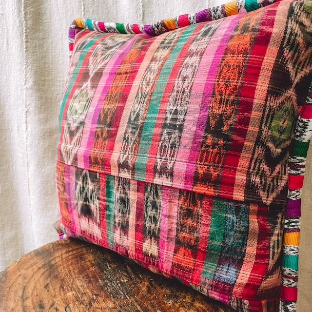 Huipil Cushion Cover #1 (40×40㎝)/グアテマラ ウィピル クッションカバー