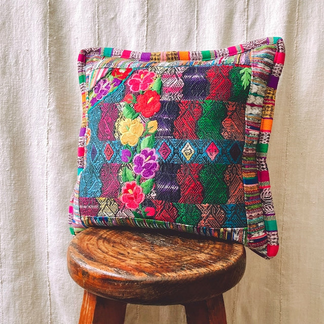 Huipil Cushion Cover #9 (40×40㎝)/グアテマラ ウィピル クッションカバー