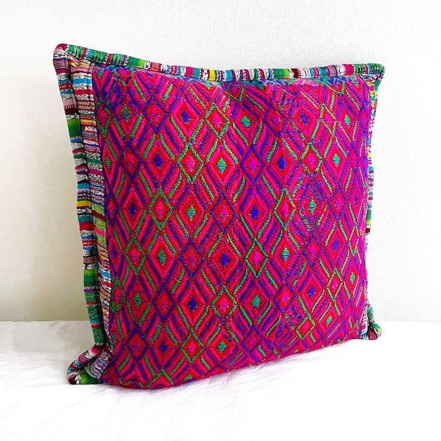 Huipil Cushion Cover #6 (50×50㎝)/グアテマラ ウィピル クッションカバー