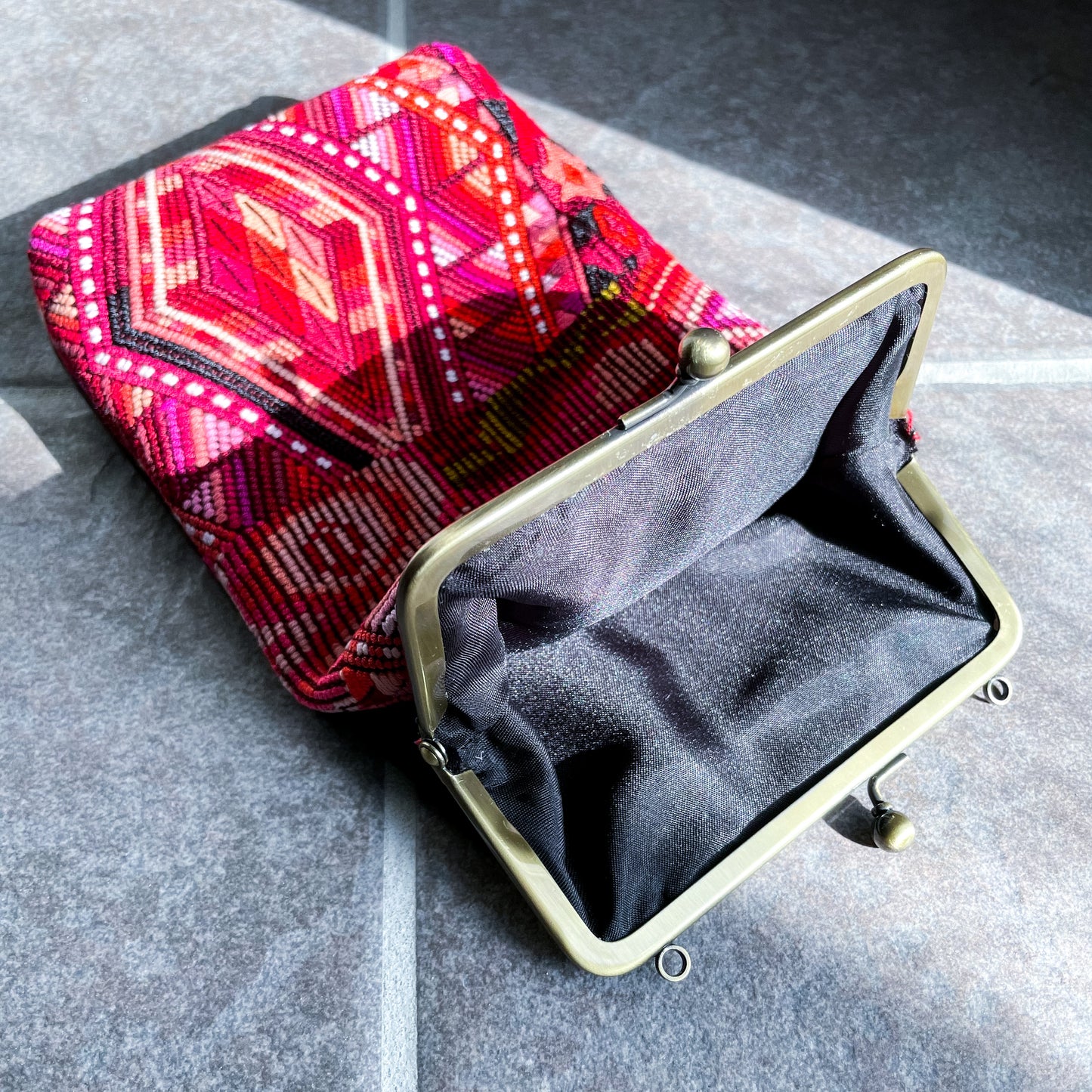 Guatemalan Huipil Mini Bag #2/グアテマラ ウィピル がま口バッグ ポシェット スマホケース