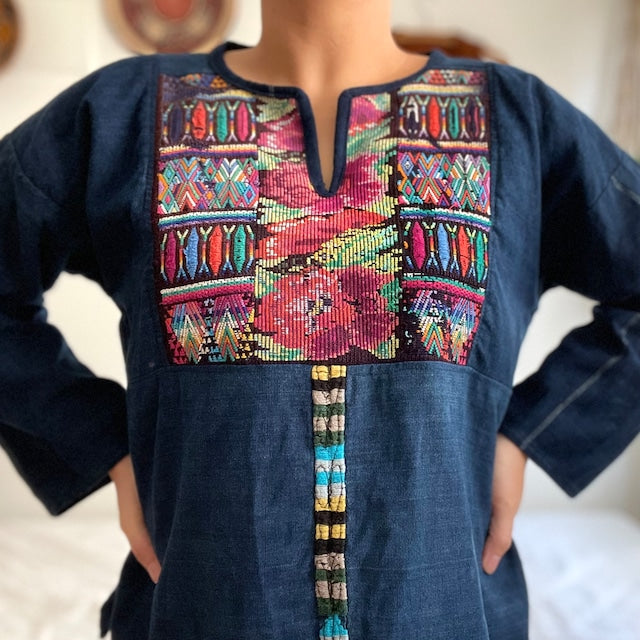 Huipil × Indigo Blouse #2/グアテマラ ウィピル 藍染 ブラウス 刺繍