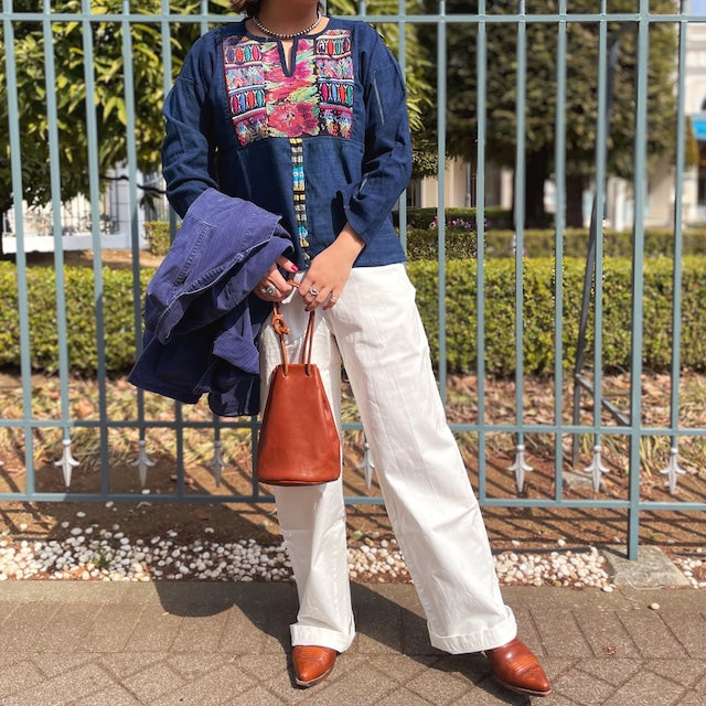 Huipil × Indigo Blouse #2/グアテマラ ウィピル 藍染 ブラウス 刺繍