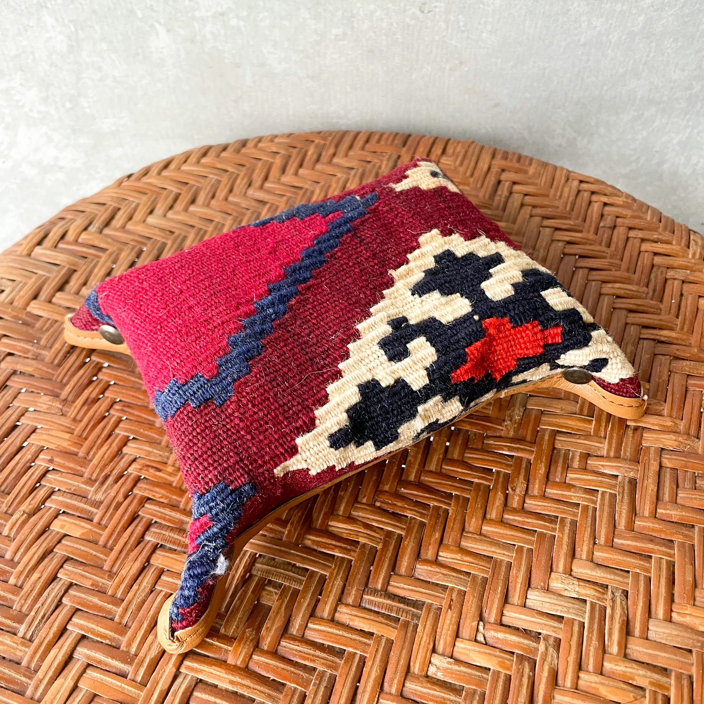 Old Kilim Tray #4/キリム トレイ 小物入れ
