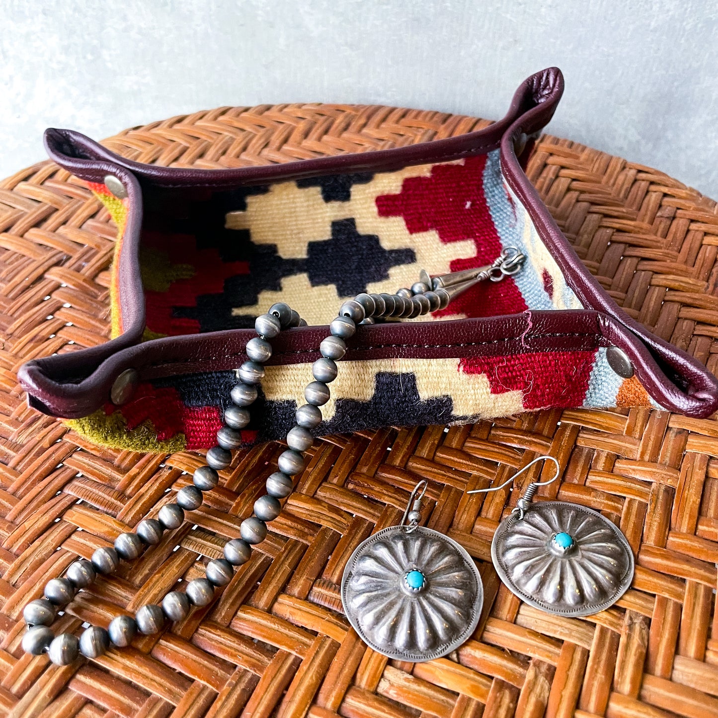 Old Kilim Tray #3/キリム トレイ 小物入れ