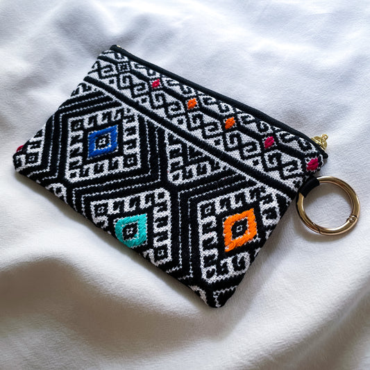 Mexican Embroidery Pouch #5／メキシコ刺繍 ララインサール ポーチ airpods ケース
