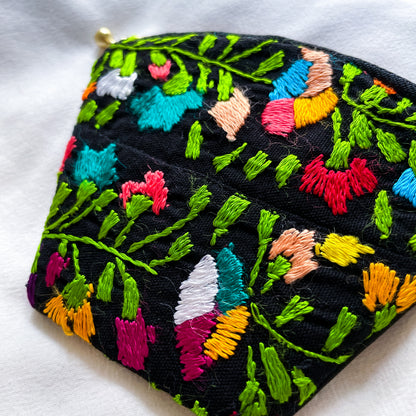 Mexican Embroidery Mini Pouch #9／メキシコ刺繍 サンアントニーノ ポーチ airpods ケース