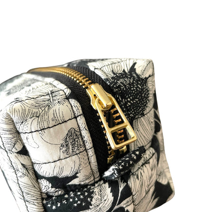 Botanical Print Pouch #1
