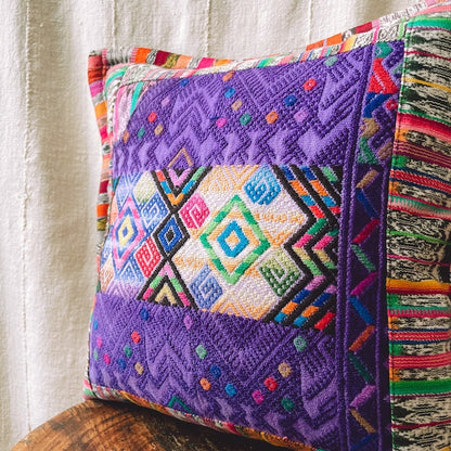 Huipil Cushion Cover #18 (40×40㎝)／グアテマラ ウィピル クッションカバー