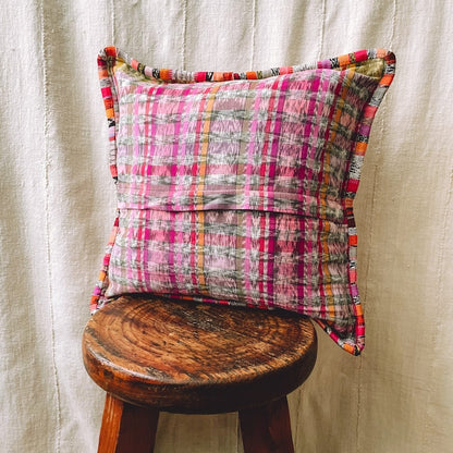 Huipil Cushion Cover #18 (40×40㎝)／グアテマラ ウィピル クッションカバー