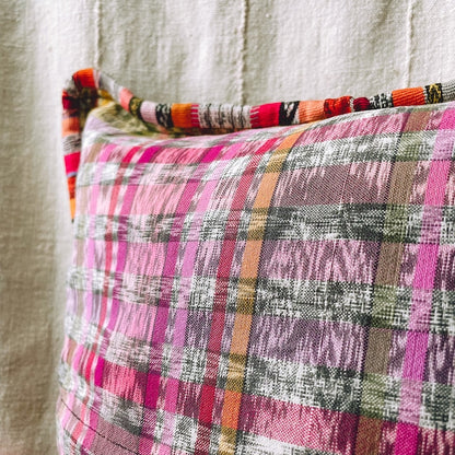 Huipil Cushion Cover #18 (40×40㎝)／グアテマラ ウィピル クッションカバー