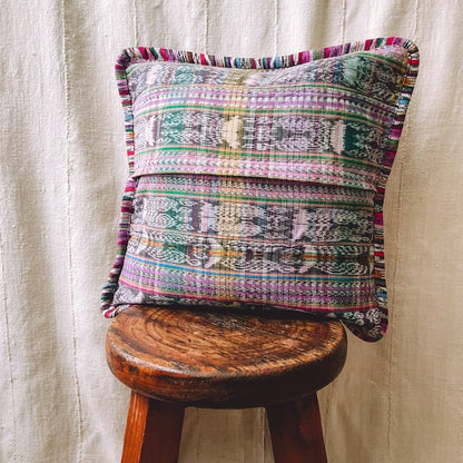 Huipil Cushion Cover #17 (40×40㎝)／グアテマラ ウィピル クッションカバー