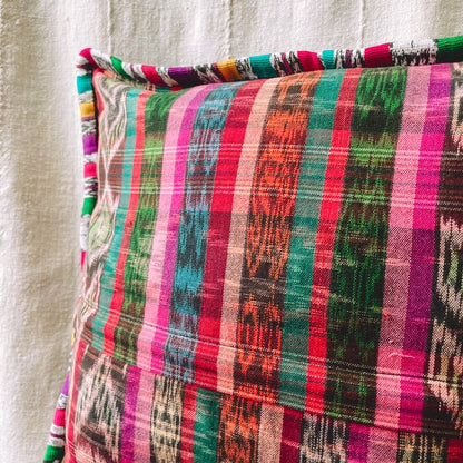 Huipil Cushion Cover #2 (40×40㎝)／グアテマラ ウィピル クッションカバー