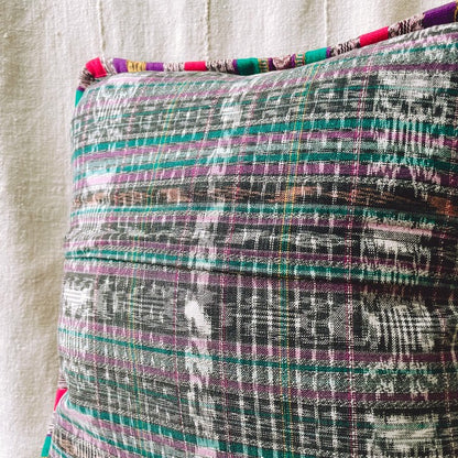 Huipil Cushion Cover #10 (40×40㎝)／グアテマラ ウィピル クッションカバー