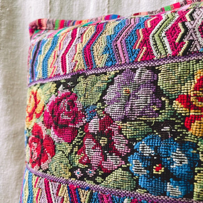 Huipil Cushion Cover #11 (40×40㎝)／グアテマラ ウィピル クッションカバー