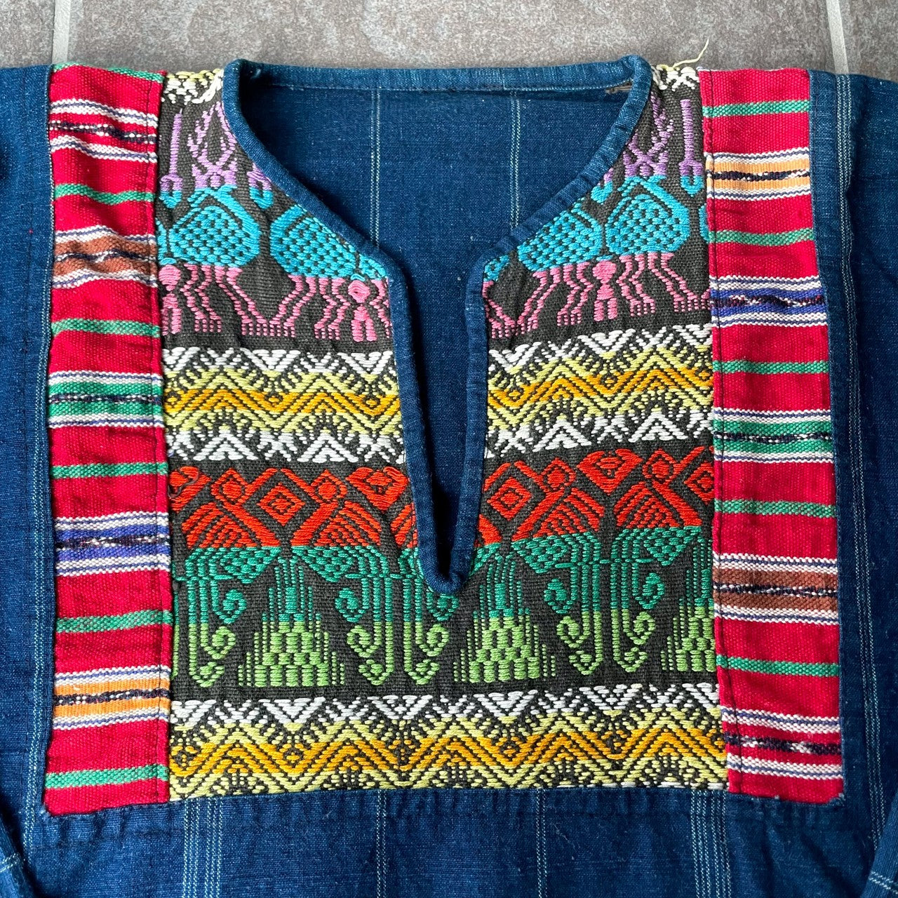 Guatemalan Indigo Blouse #1／グアテマラ ウィピル 刺繍 織り ブラウス トップス
