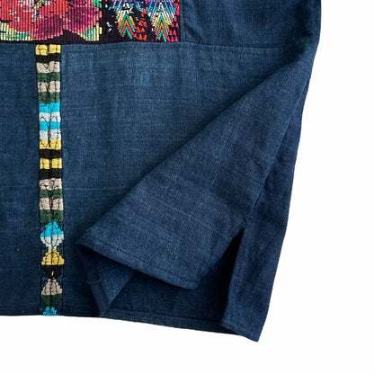 Huipil × Indigo Blouse #2／グアテマラ ウィピル 藍染 ブラウス 刺繍