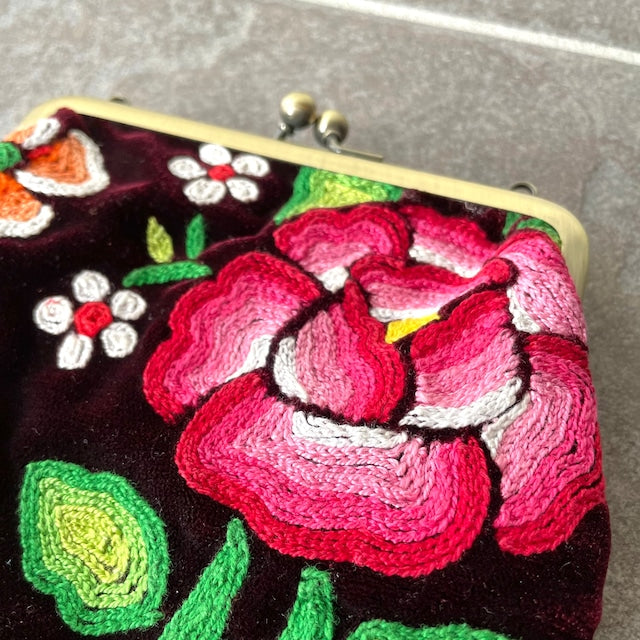 Oaxaca Huipil × Leather Mini Bag／メキシコ刺繍 がま口バッグ ポシェット