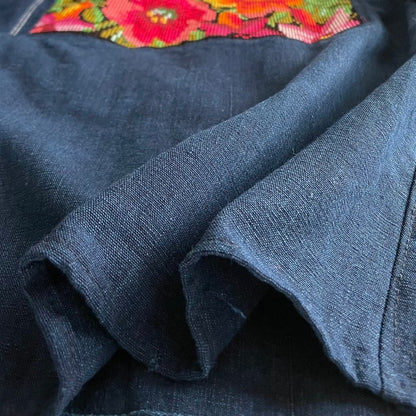 Huipil × Indigo Blouse #1／グアテマラ ウィピル 藍染 ブラウス 刺繍